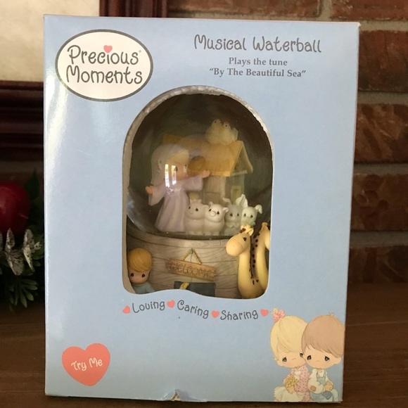 Rare Precious Moments Musical Water globe⚡FINAL SALE - Picture 2 of 7